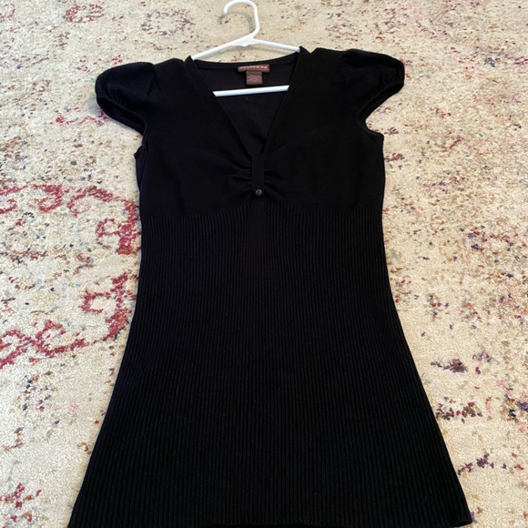 Black button top - Picture 5 of 7